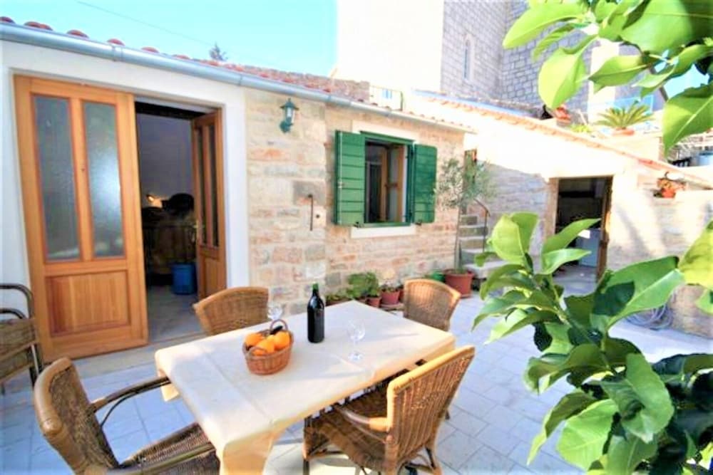 Фото Draga - Traditional & in Center - Sa2