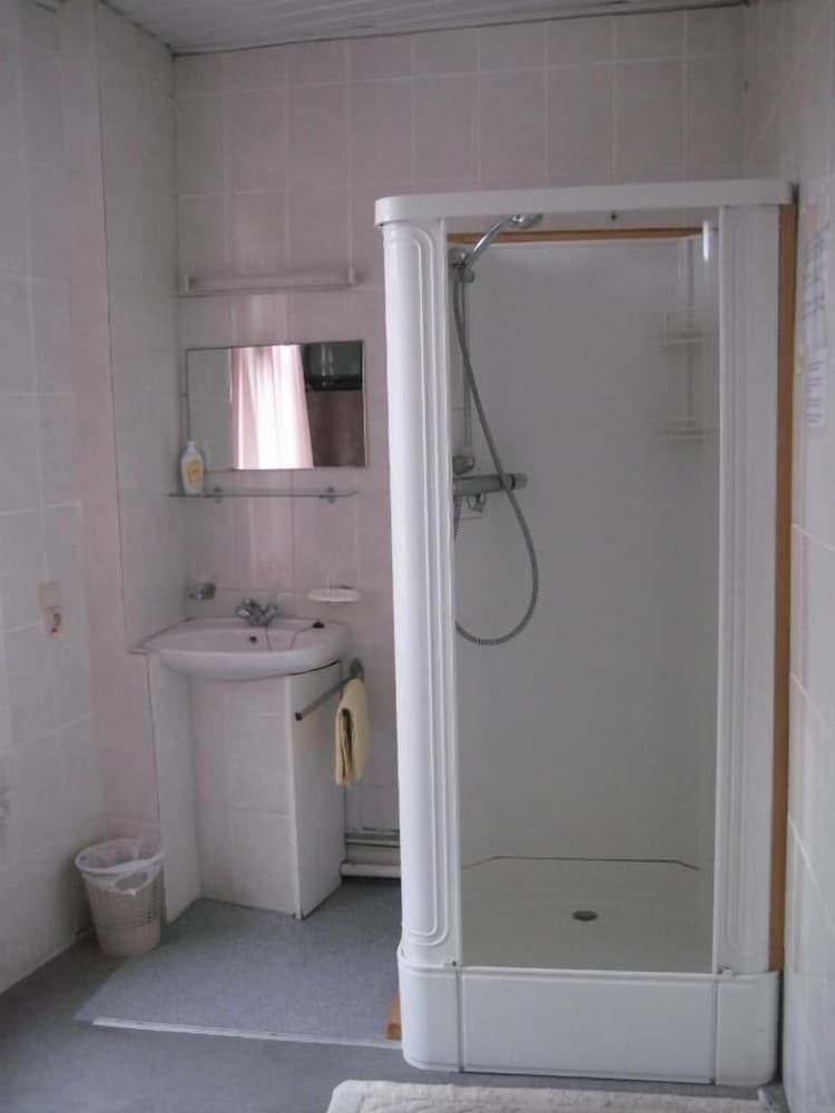 Фото Logies Grenadine