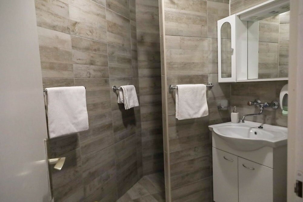 Фото Novis - Close to the sea - A2 Lucia