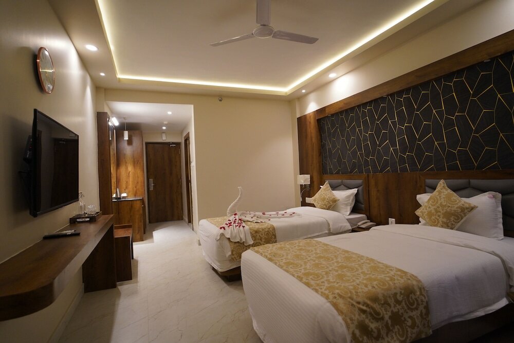 Фото Отель The Adventure Luxury Hotel