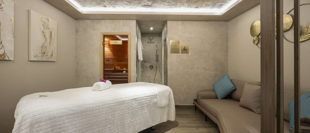 Фото DoubleTree by Hilton Plovdiv Center