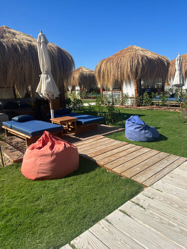 Гостиница Rixos Premium Magawish Suites & Villas в Мухафазе Красное Море