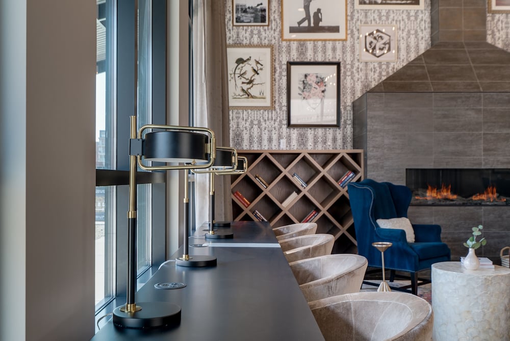 Фото Sable 51 Luxury Two Story Loft