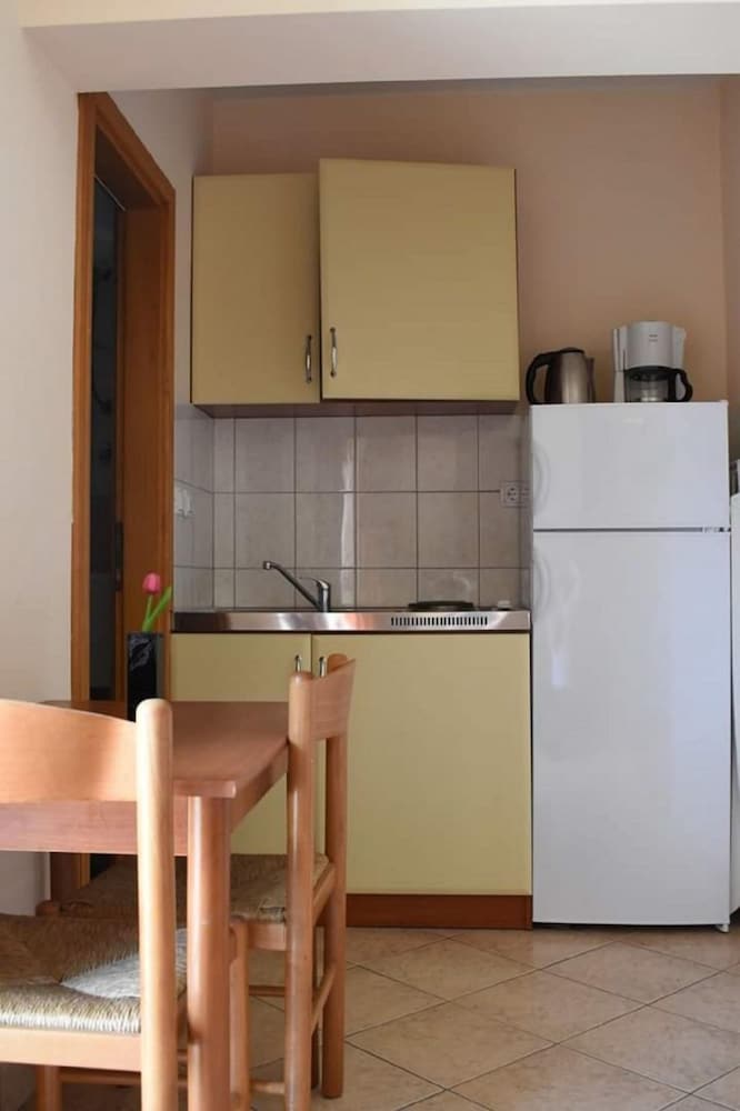 Фото Mir - Close to Beach - Sa3