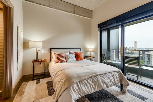 Гостиница Minnestay Sable 35 - One Bedroom в Миннеаполисе