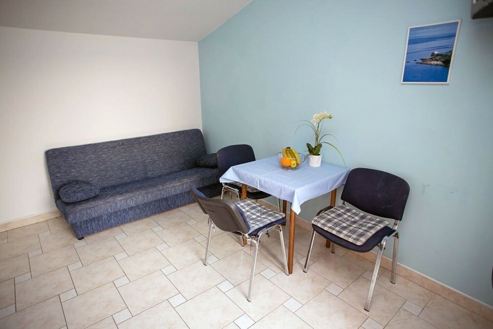 Фото Egidio - 100m From the sea - A8