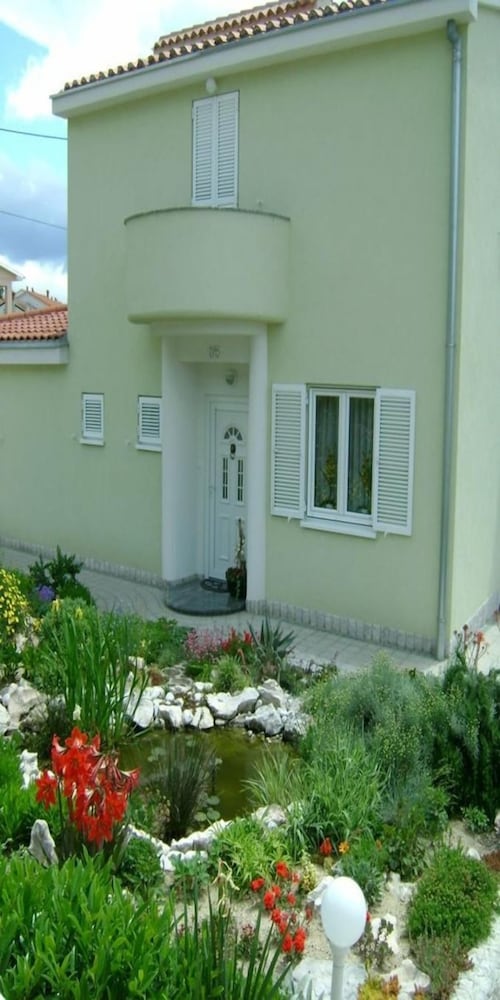 Фото Zdene - With Parking - A1