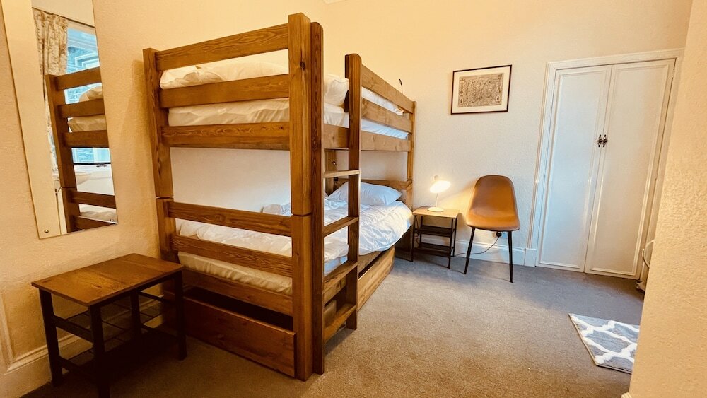 Фото Moffat Independent Hostel