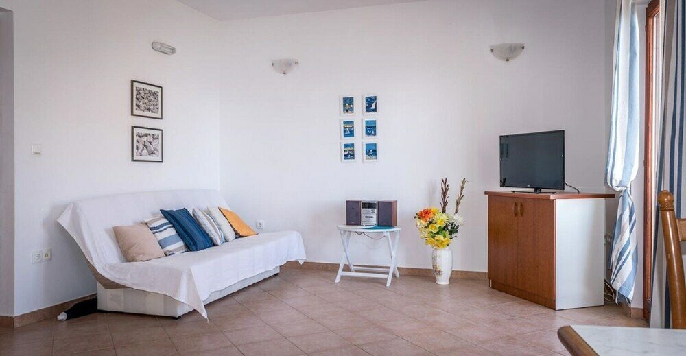 Фото Brane - 100m From the Beach - A2 Damira