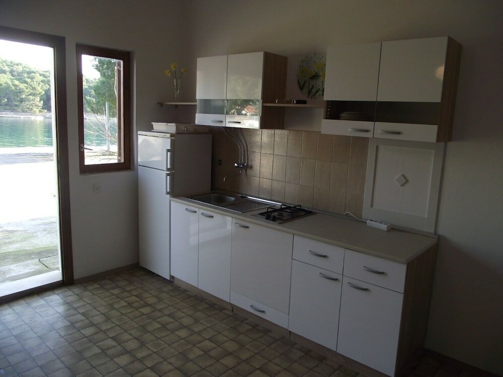 Фото Mile - Next to the sea - A1