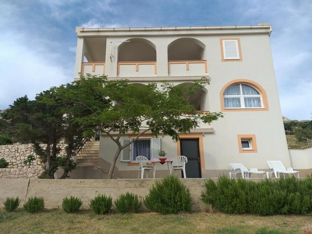 Фото Ante - Close to the sea - A3