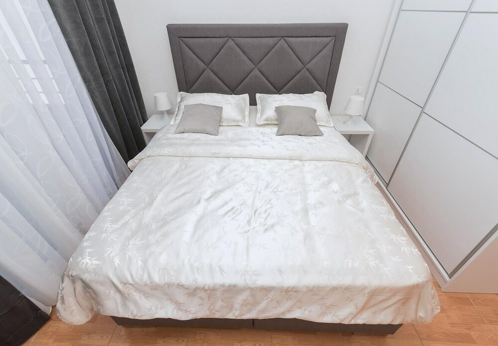 Фото Ivi - 100 m From Pebble Beach - A4