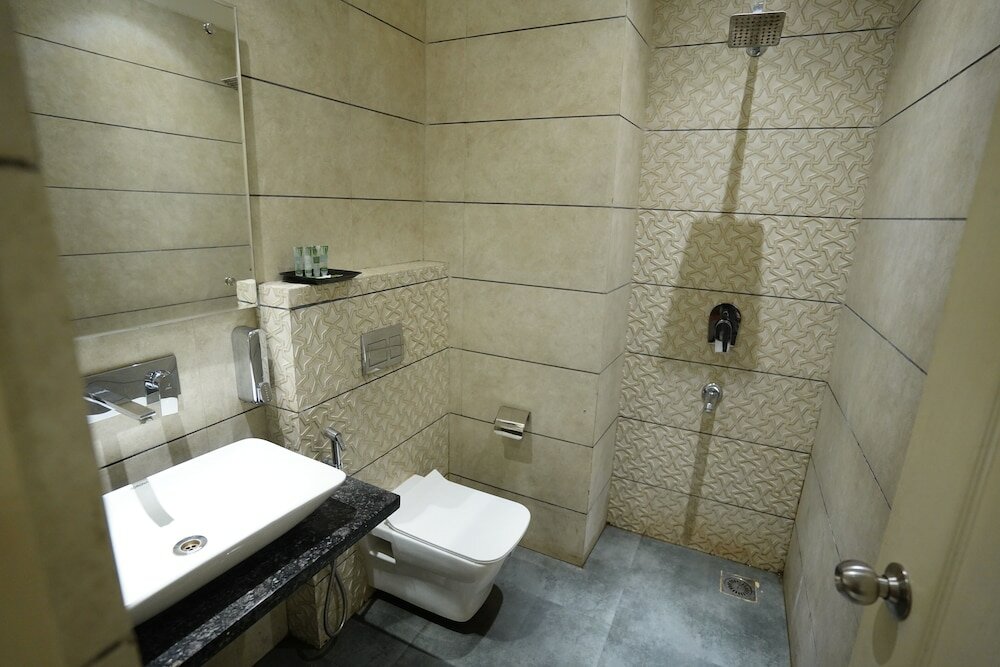 Фото Dewdrop Shankh