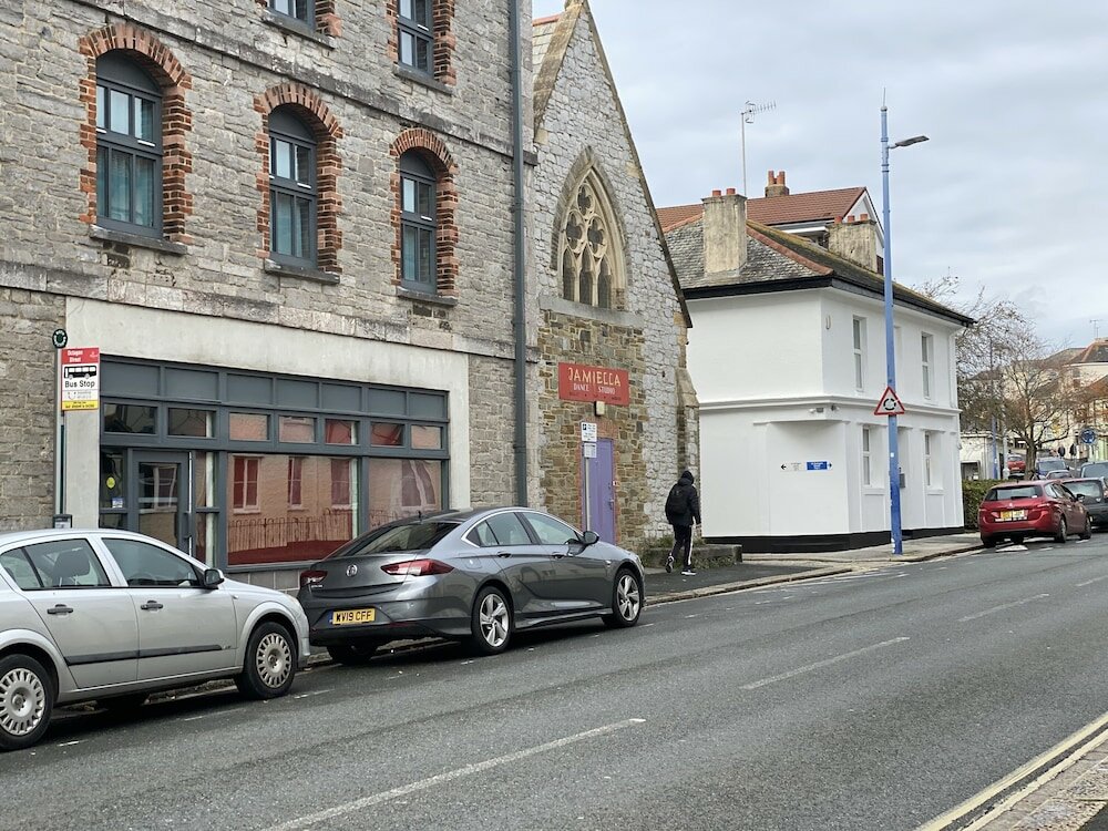 Фото отеля 2