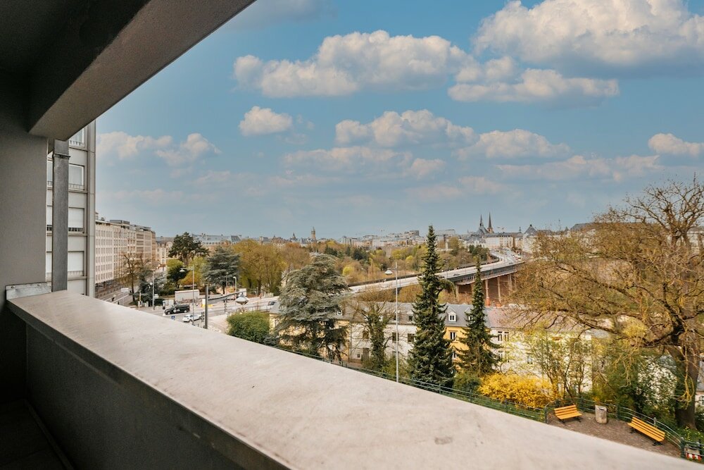 Фото City's Best View, Spacious 2br Apartment W Balcony