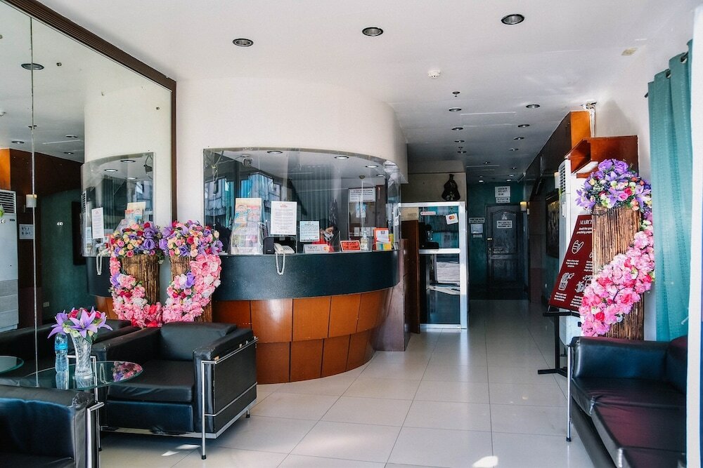 Фото Marcian Business Hotel