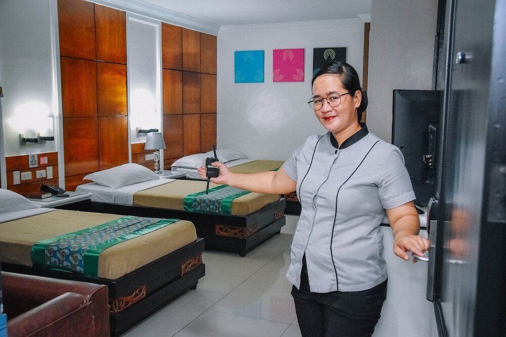 Фото Marcian Business Hotel