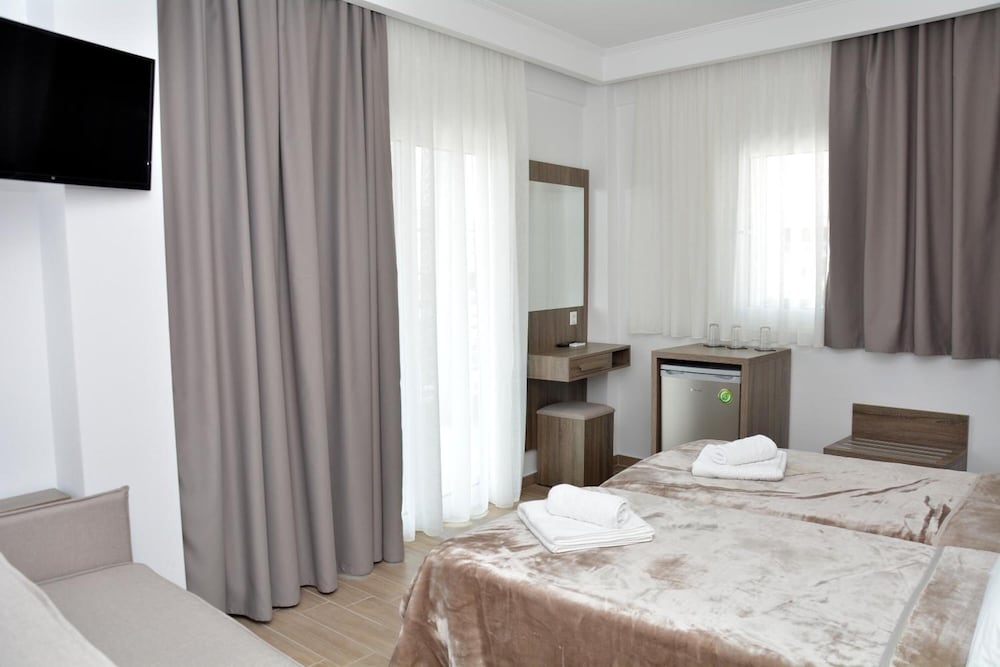 Фото Scandinavia Hotel