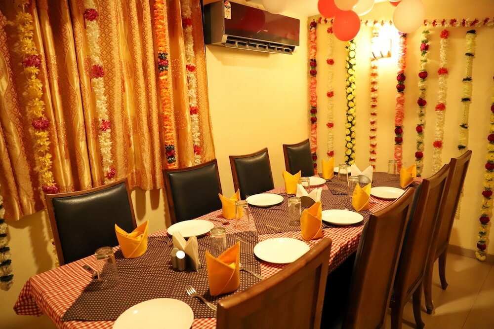 Фото Hotel Heera Excutive