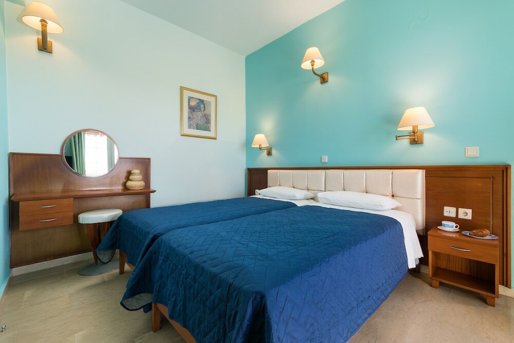 Фото Poseidon Suite by CorfuEscapes