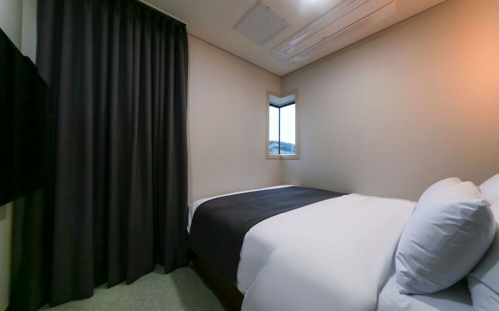 Фото Ulleung With Ulleung