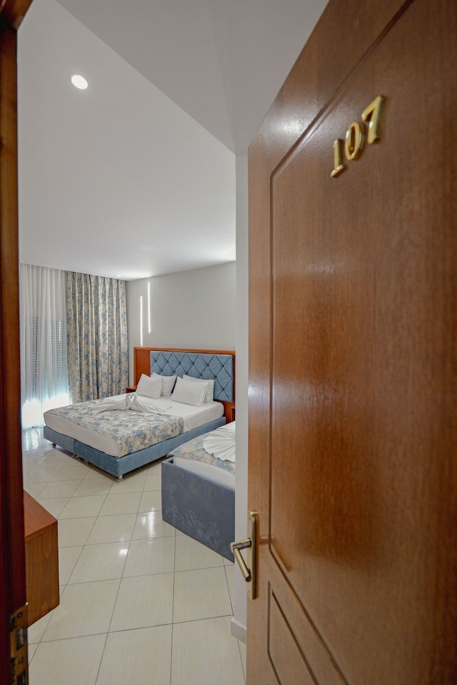 Фото Divo Palace Hotel