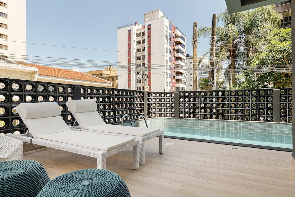 Фото Roomin i Zee i Próximo a Beira Mar