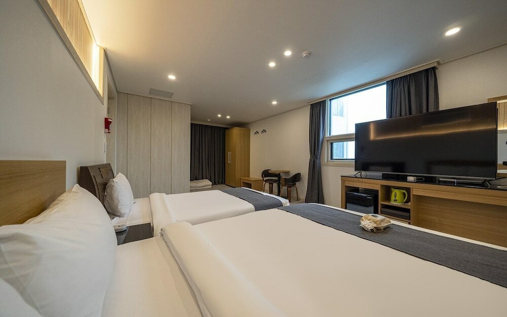 Фото Sokcho Ritz Hotel