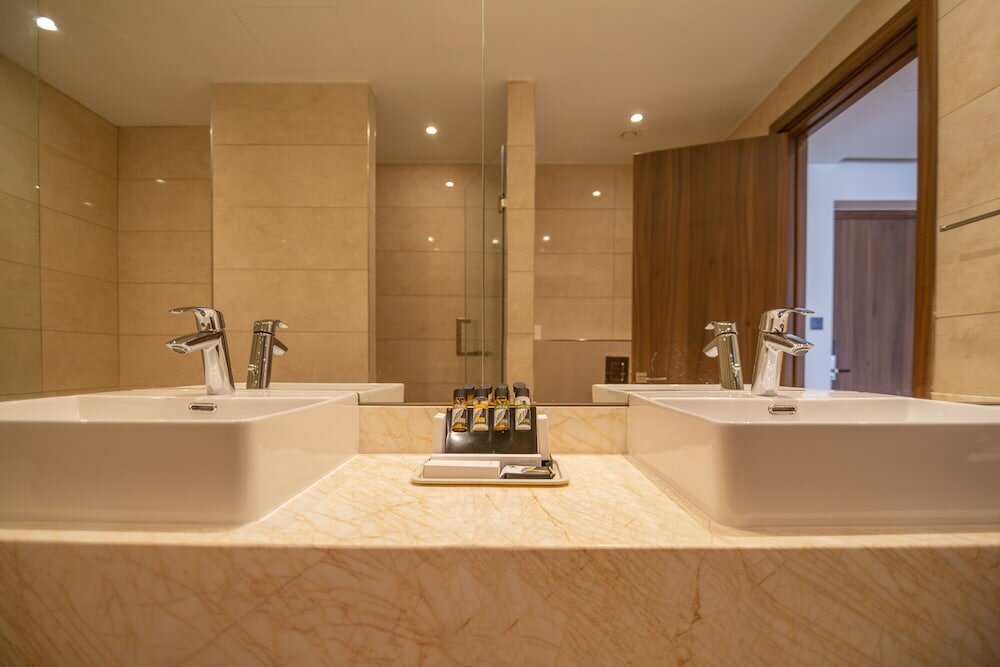 Фото Leonardo Boutique Hotel Larnaca