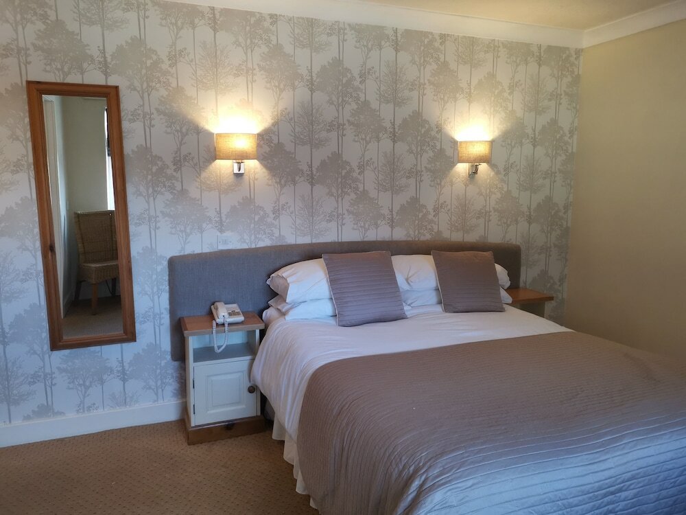 Фото River Haven Hotel