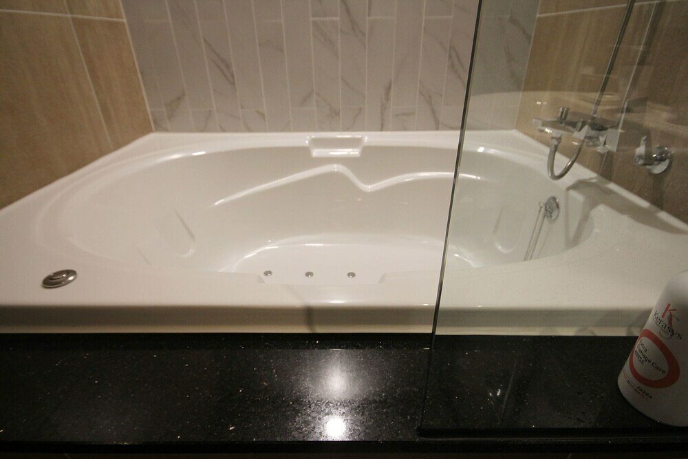 Фото Pohang Yaja Yeongildae