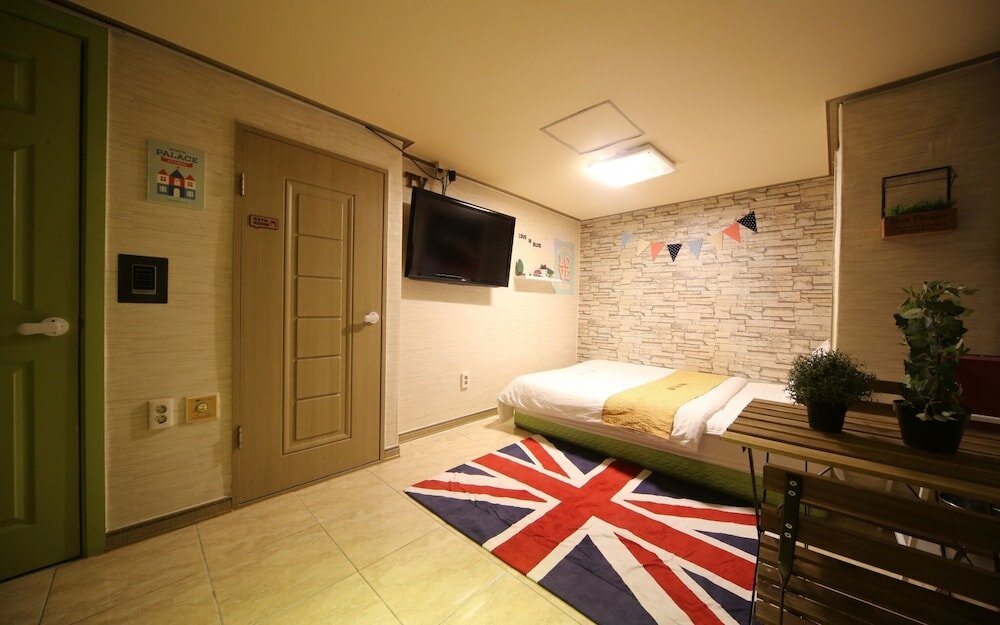 Фото Changwon Palyongdong Time