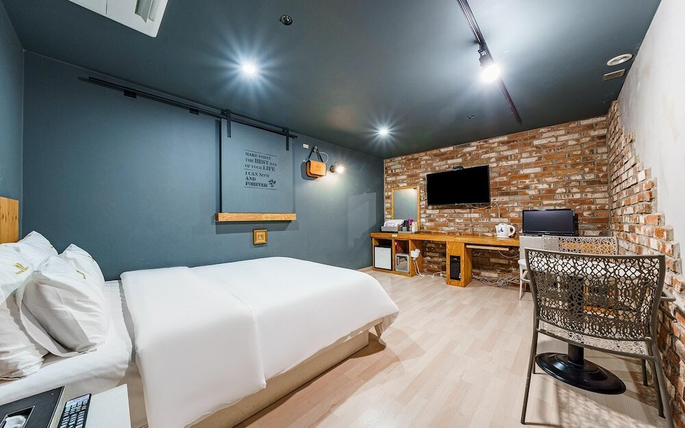 Фото Changwon Sangnam-dong M