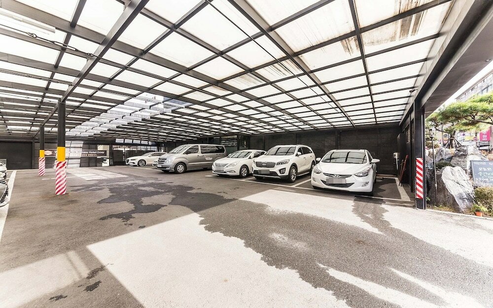 Фото Suwon Orsay Hotel