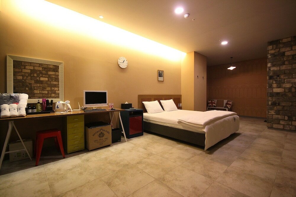 Фото Changwon Masan Ive Hotel