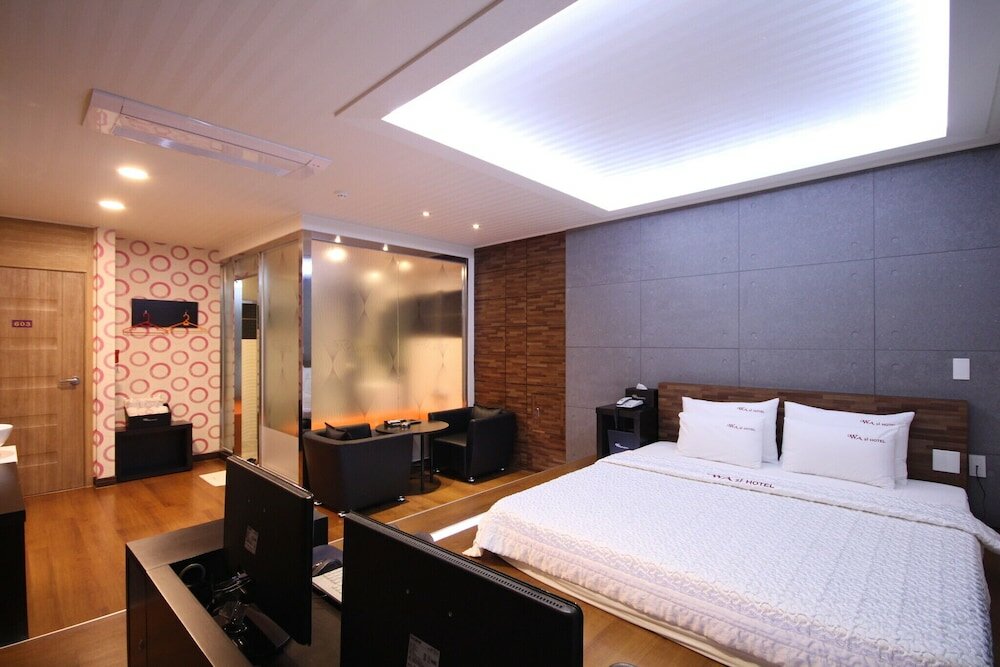 Фото Changwon Masan Hapseongdong Wa