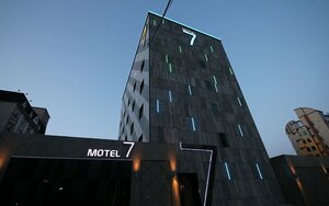 Гостиница Gimhae Eobangdong 7 в Кимхэ