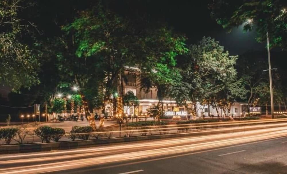 Фото Hotel Suraj Palace