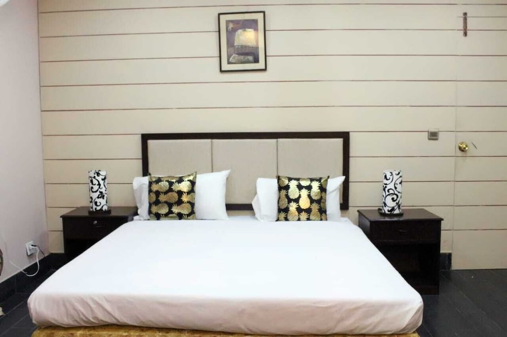 Фото Comfort Inn Hotel