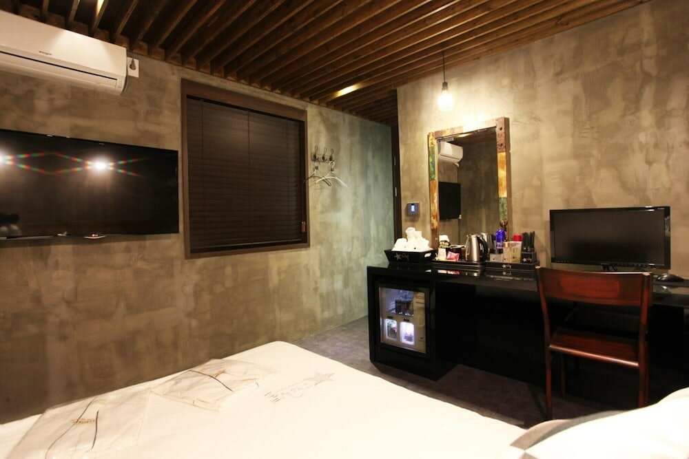 Фото Suwon Station The Byeol