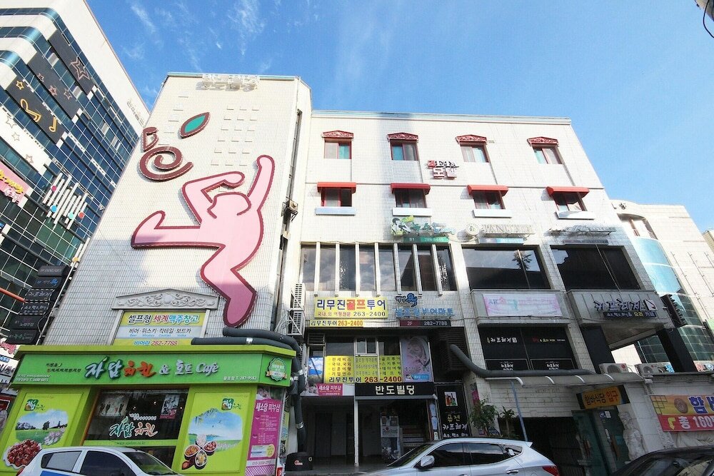 Фото Changwon Yongho-dong Zeta