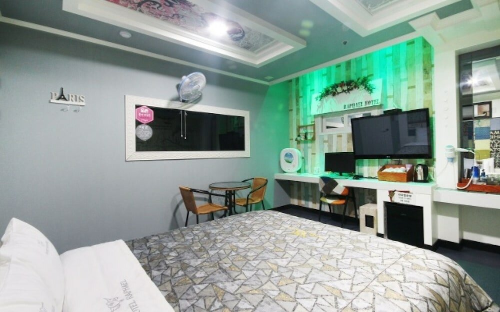 Фото Changwon Sangnam-dong Raphael