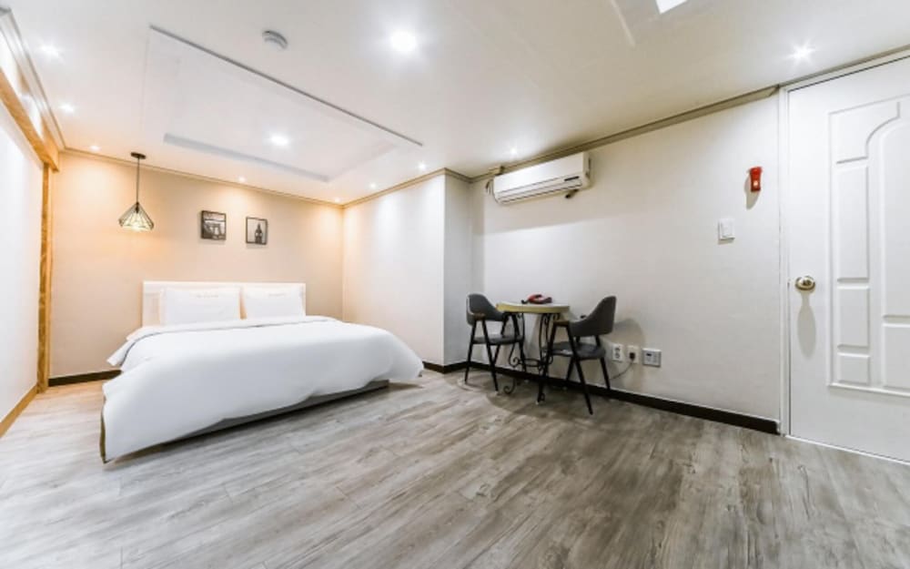 Фото Changwon Yongho-dong Cafe