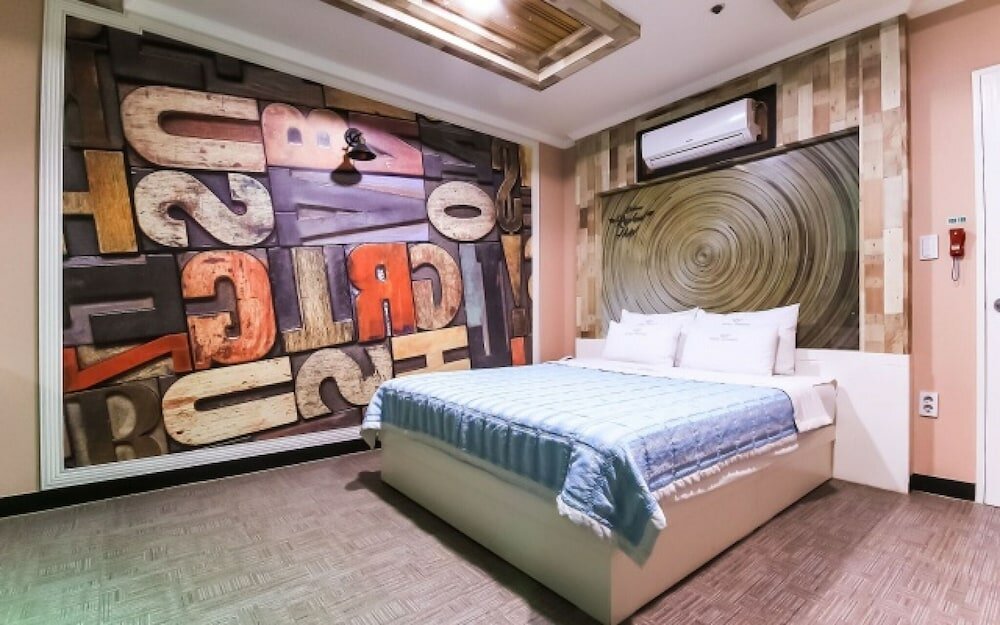 Фото Changwon Sangnam-dong Raphael