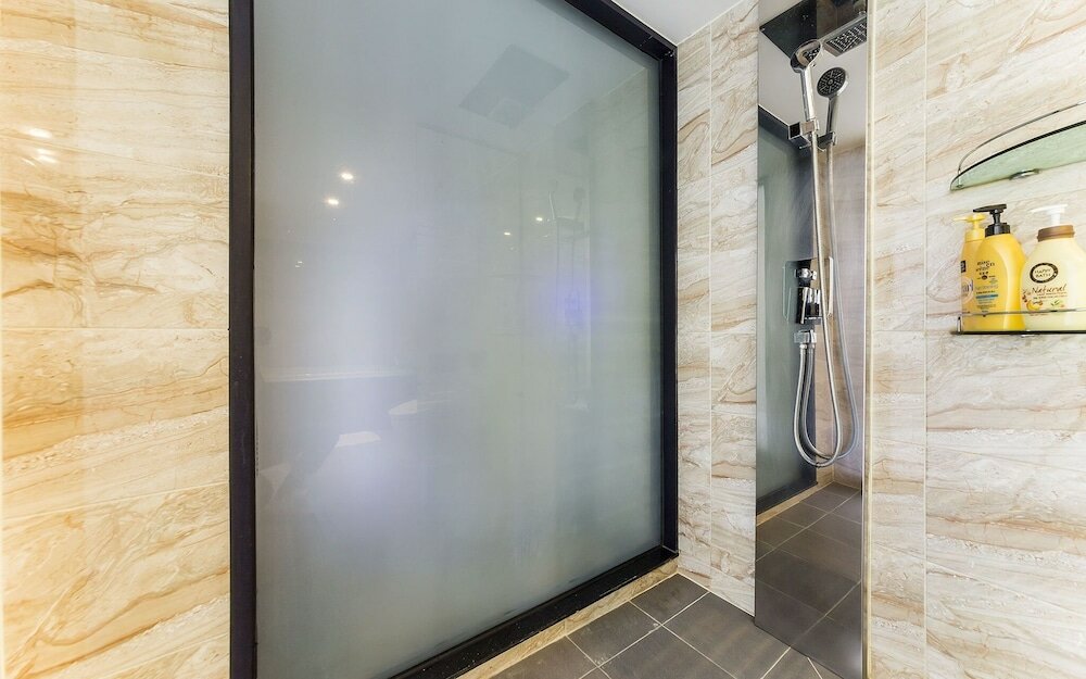 Фото Suwon Orsay Hotel