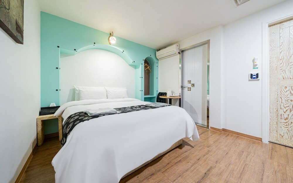 Фото Goyang Hwajeong Vole Hotel