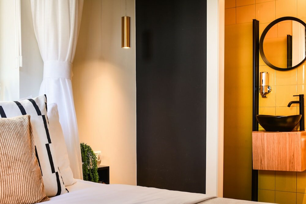 Фото Silicate - an Autonomous Hotel by Loginn