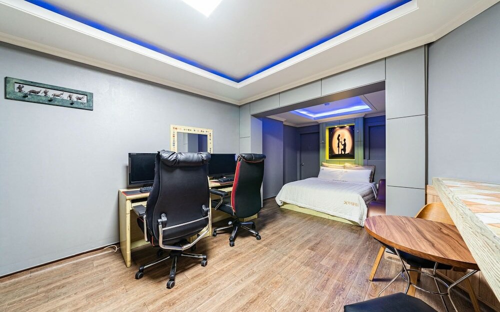 Фото Daejeon Yongjeon High Class