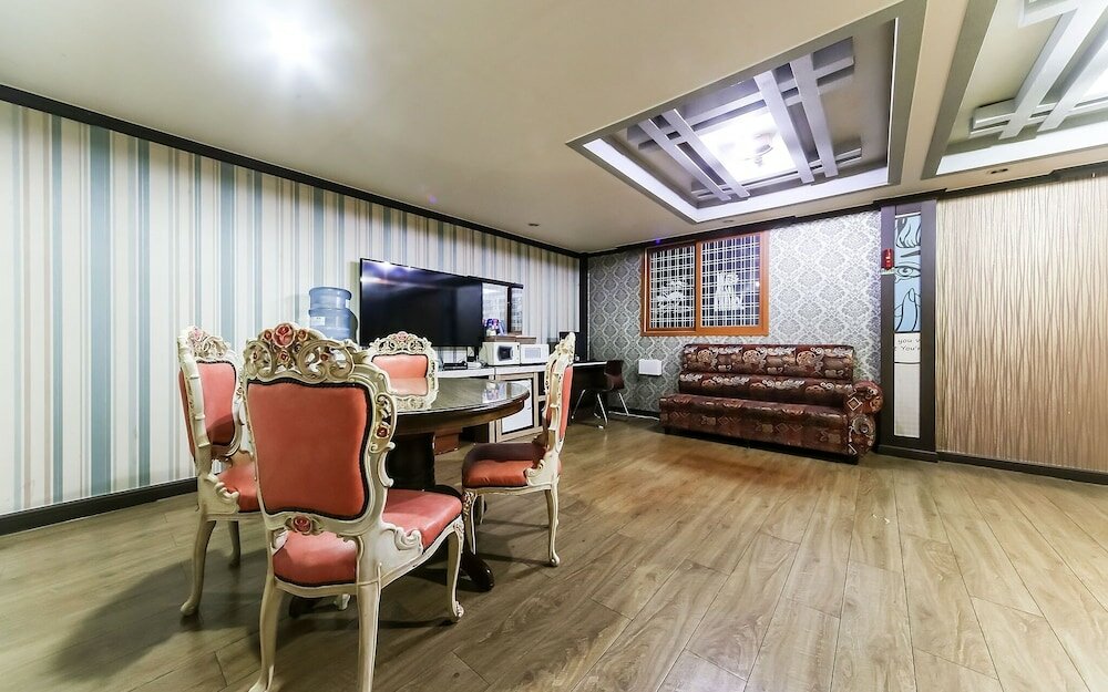 Фото Changwon Masan White