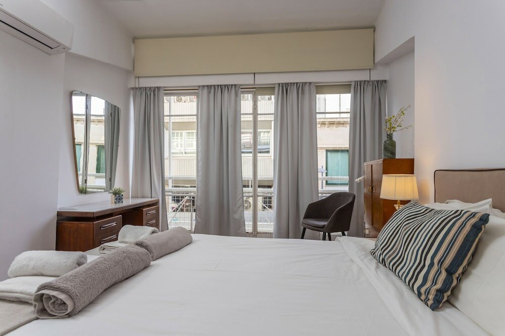 Фото 1-80 Collection Limassol Historic Center